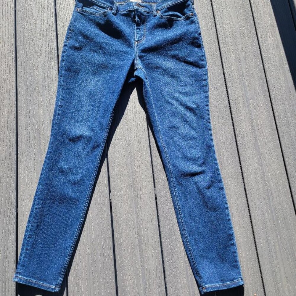 Duluth Trading Skinny Style Blue Jeans  Size 12